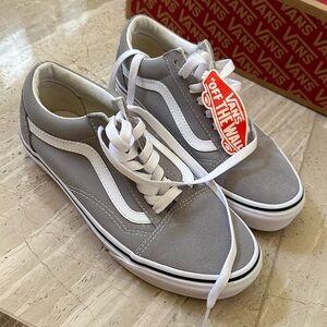 Vans Old Skool Shoe Drizzle/True White Size 7.5